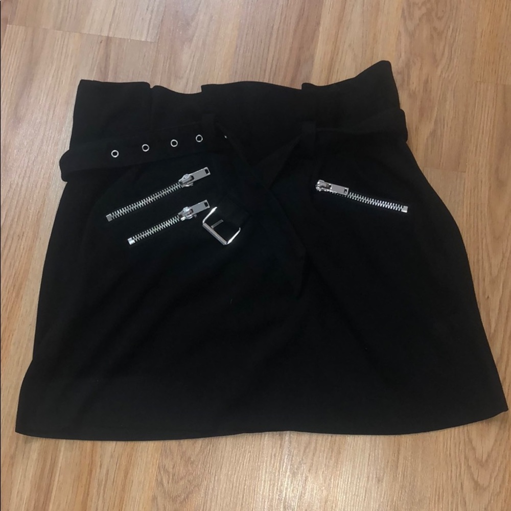 Zara suede skirt buckled